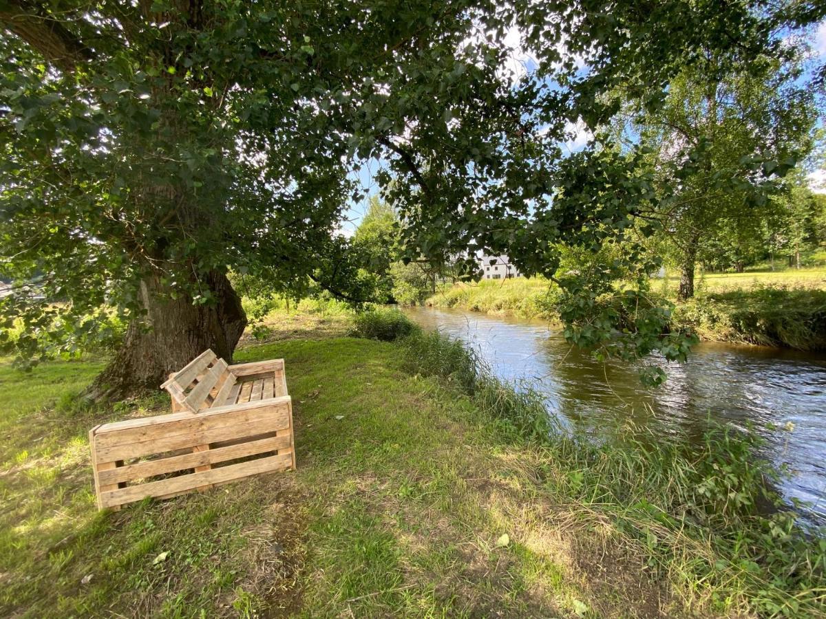 Le Heron - Gite De Charme Cloture, Acces A La Riviere - 6 Ou 10 Personnes Fauvillers Exterior photo
